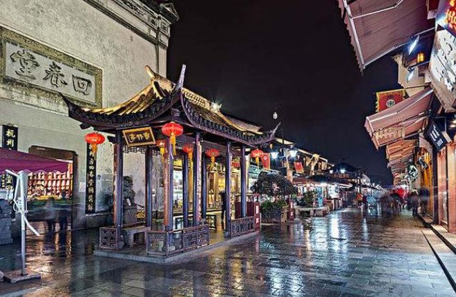 杭州的美食街在哪里_杭州美食街在什么地方_杭州美食街哪条最火
